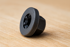 Écrous plastiques noirs pour garniture et panneaux BMW