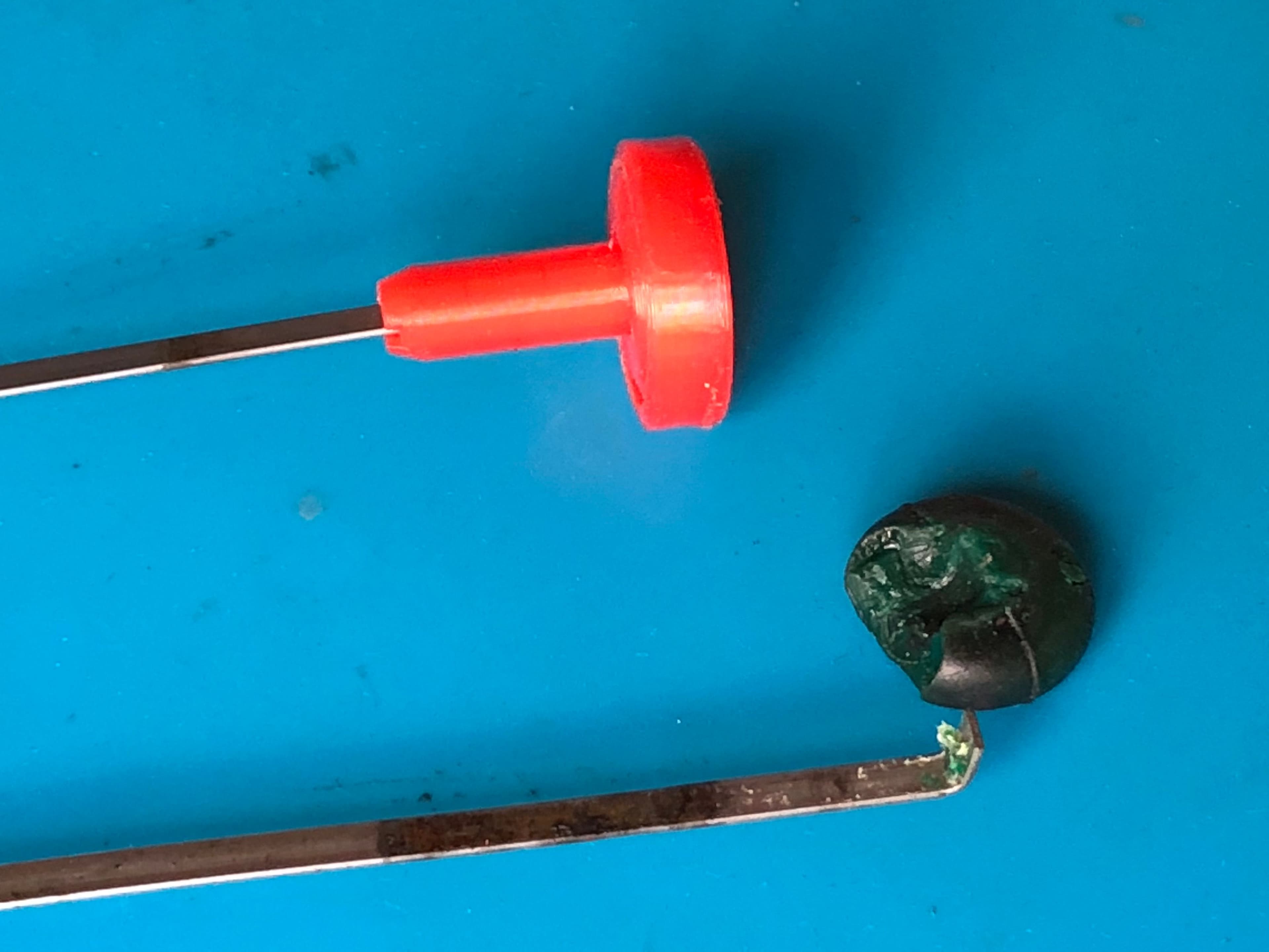 PSA TU Engine Oil Dipstick Cap – Ref. BOUCHONJAUGE-PSA-TU - Miniature 2