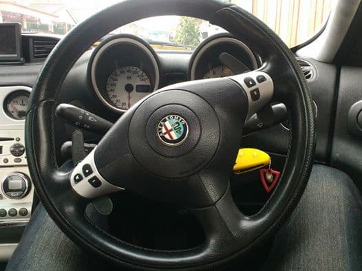Rallonges de palettes au volant Alfa Romeo 156 – Kit complet ergonomique - Miniature 3