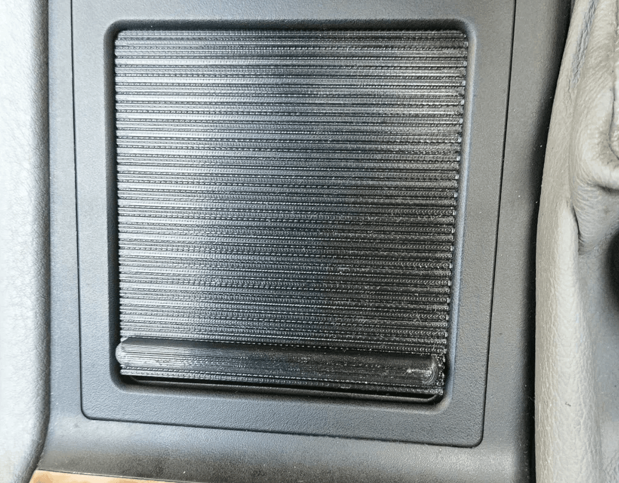 Cache coulissant de la console centrale BMW E39 – Réf. 51168210674 - Miniature 2