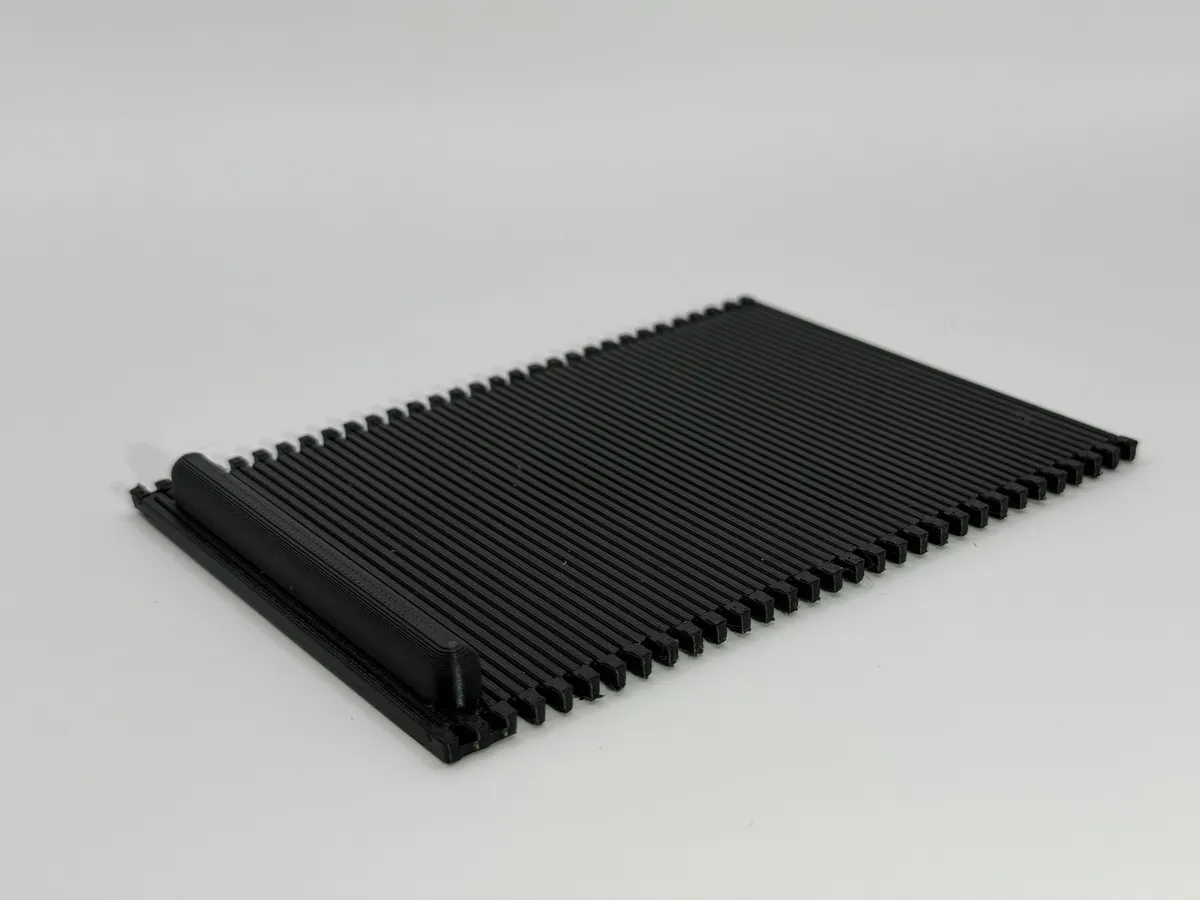 Sliding drawer of the BMW E39 center console – Ref. 51168210674