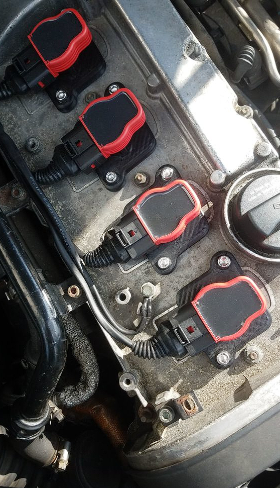 Entretoise de bobine d’allumage 1.8T / 2.0T – Audi VW – Support anti-poussière moteur